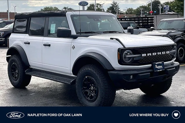 2026 Ford Bronco Outer Banks®