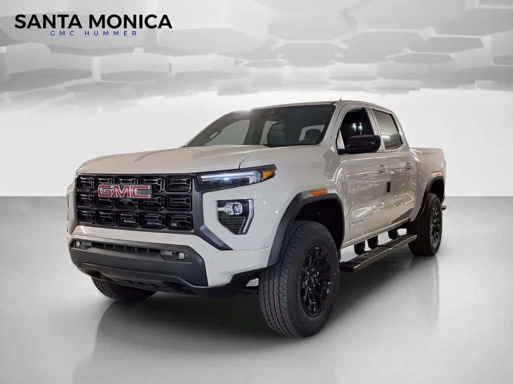 2026 GMC Canyon 2WD Elevation Crew Cab Short Box's photo
