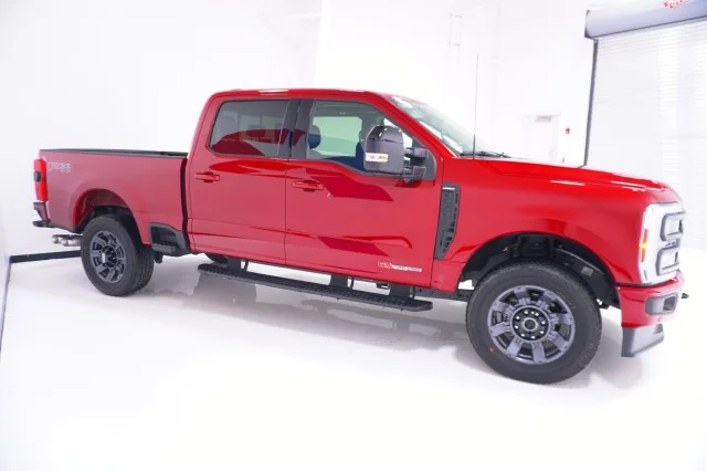 Used 2024 RAPID RED METALLIC TINTED CLEARCOAT Ford XL image 3