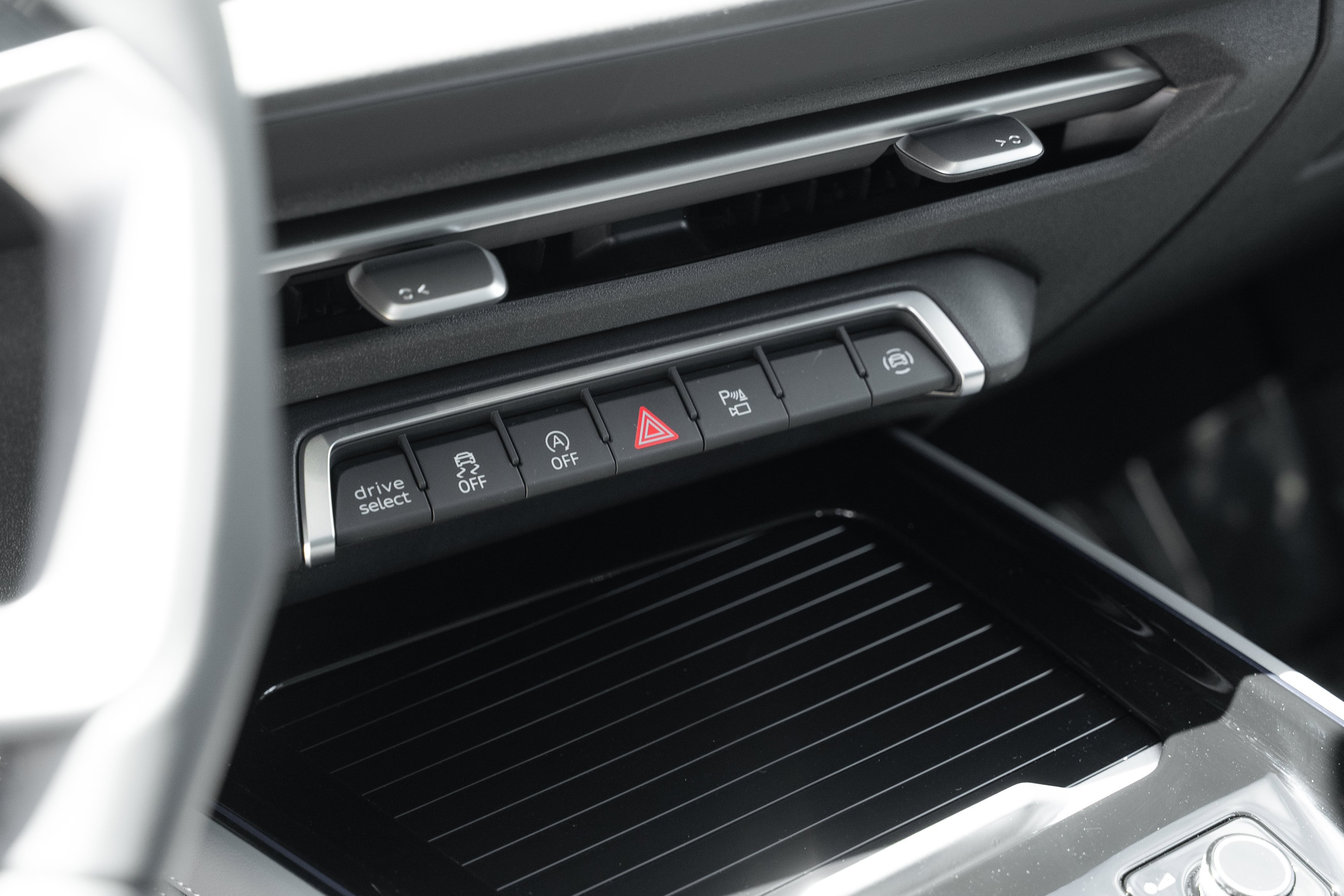 New 2026 Glacier Audi S line image 16
