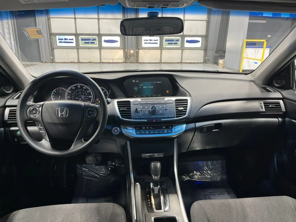 Used 2013 Crystal Black Pearl Honda EX-L image 29