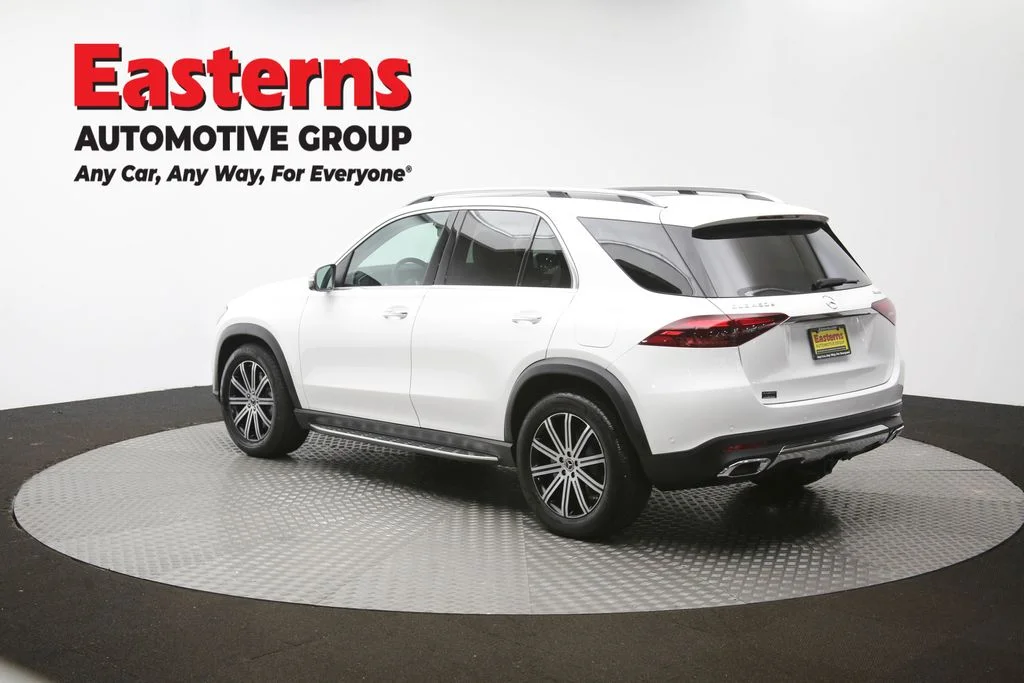 Used 2025 White Mercedes-Benz GLE 450e image 64