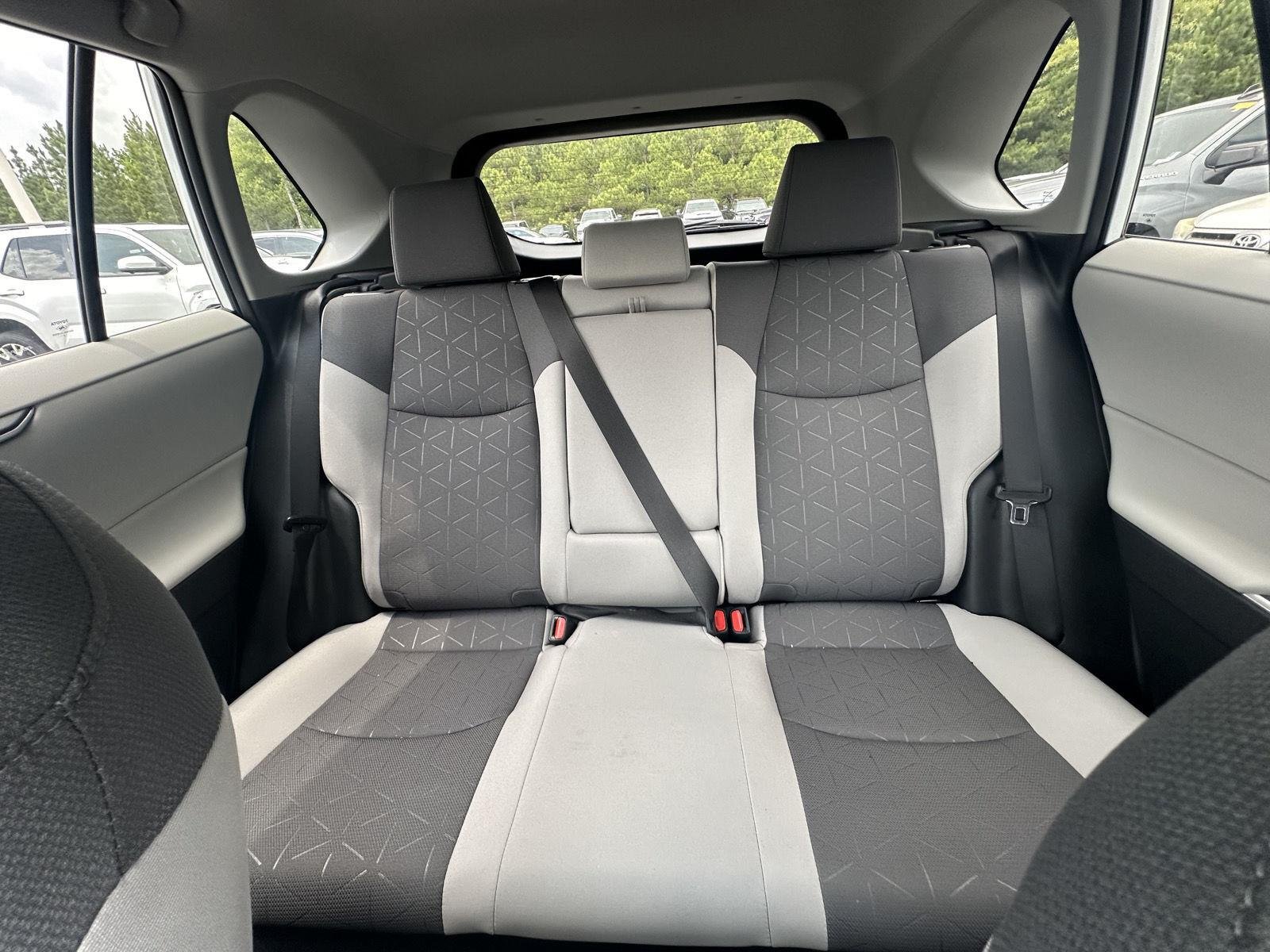 Certified Used 2024 Ice Cap Toyota Hybrid XLE image 12