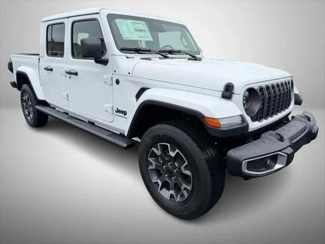2026 Jeep Gladiator Sahara Auto's photo
