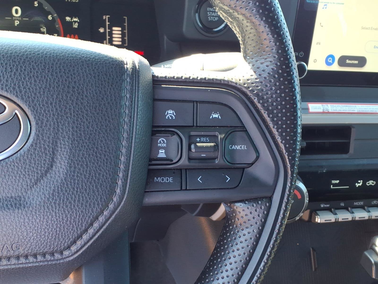 Used 2025 Ice Cap Toyota SR5 image 24