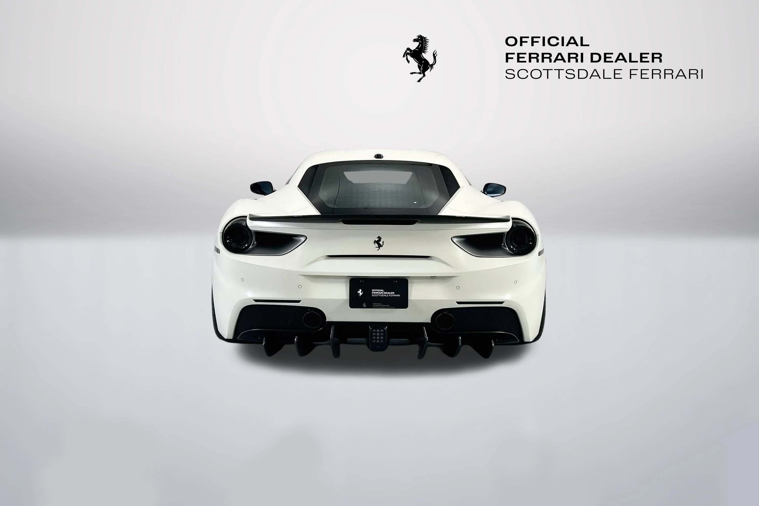 Used 2018 Bianco Avus Ferrari  image 6