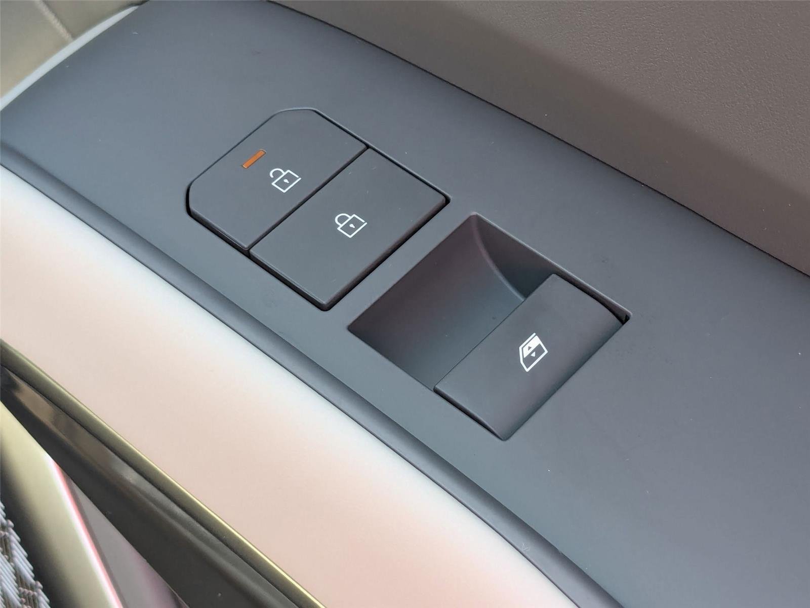 2026 Kia EV9 Wind - Photo 36