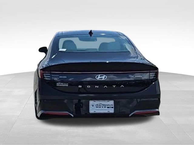 Used 2024 Blue Hyundai SEL image 7