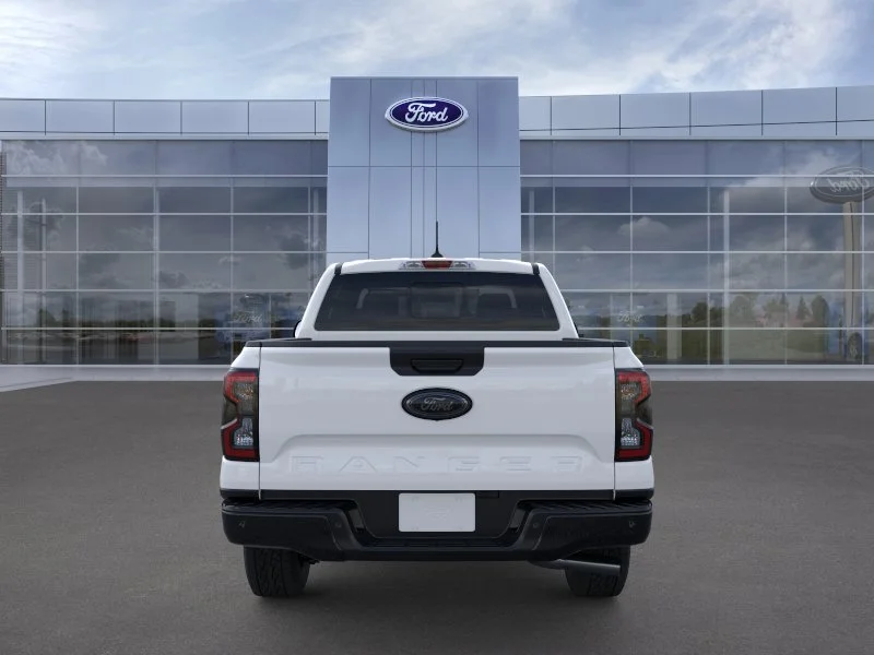 New 2026 Oxford White Ford XLT image 5