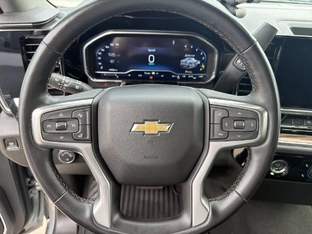 Used 2024 Gray Chevrolet LT image 23