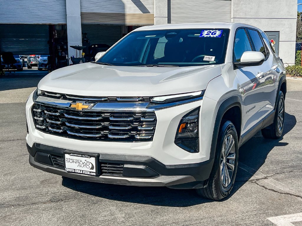 Used 2026 White Chevrolet LT image 3