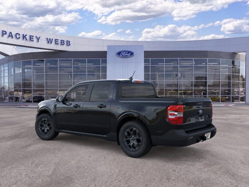 New 2026 Shadow Black Ford XLT image 5