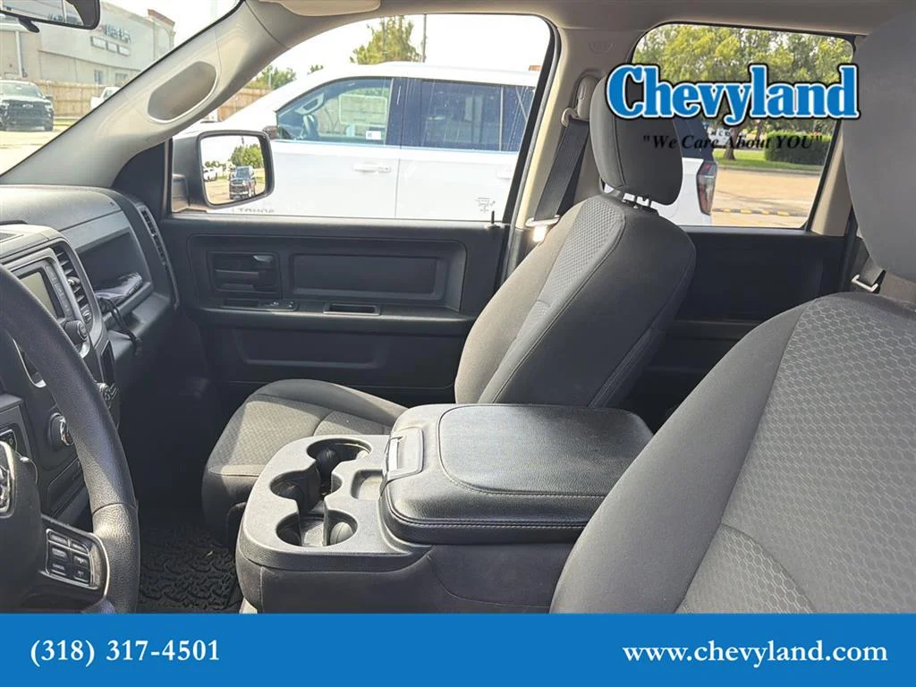 Used 2019 Granite Crystal Metallic Clearcoat Ram Tradesman image 4