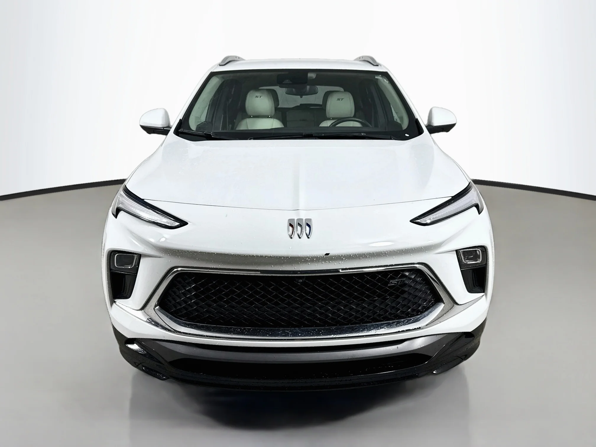 Used 2024 Summit White Buick Sport Touring image 2