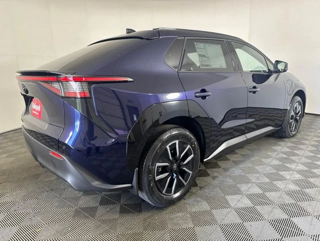 New 2026 Blueprint Toyota  XLE image 3
