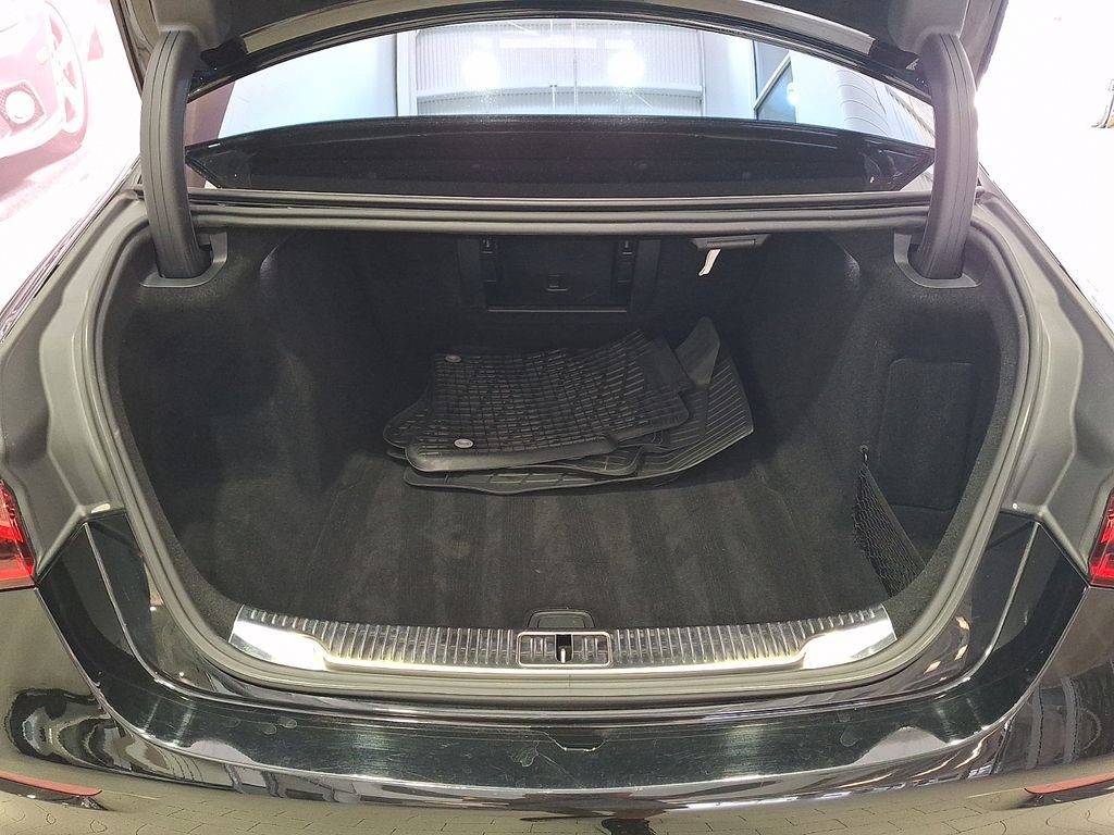 Certified Used 2023 Black Mercedes-Benz S 500 image 31