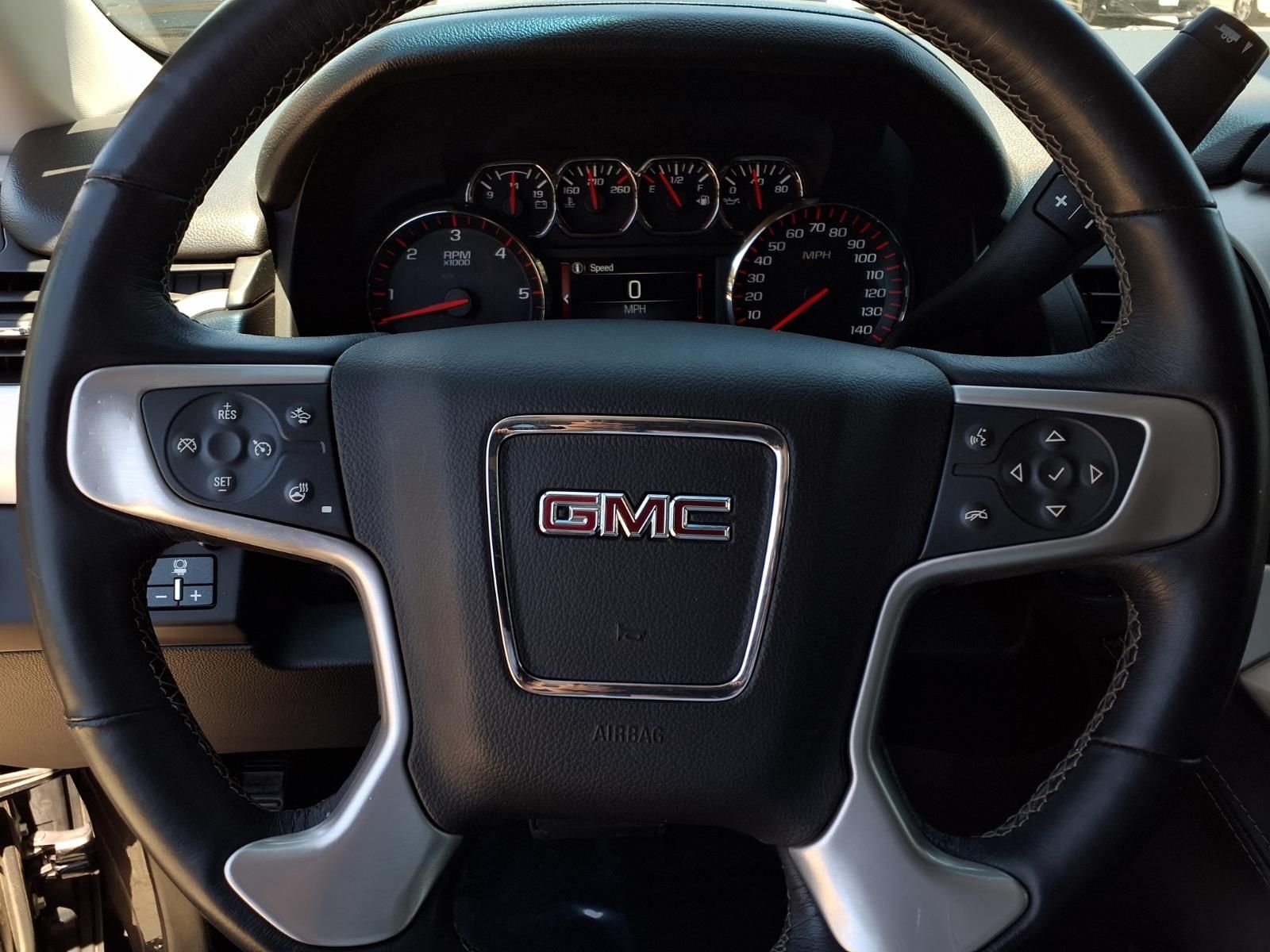 Used 2016 Silver GMC SLT image 12