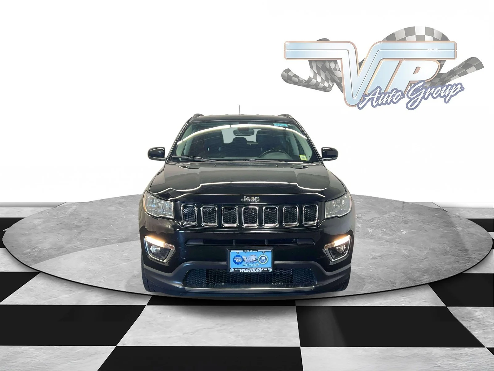 Used 2019 Diamond Black Crystal Pearlcoat Jeep Limited image 2