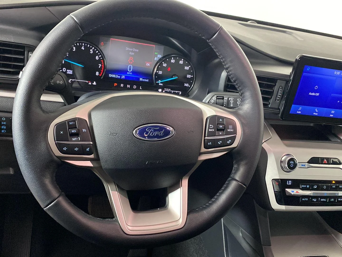 Used 2021 Oxford White Ford XLT image 23