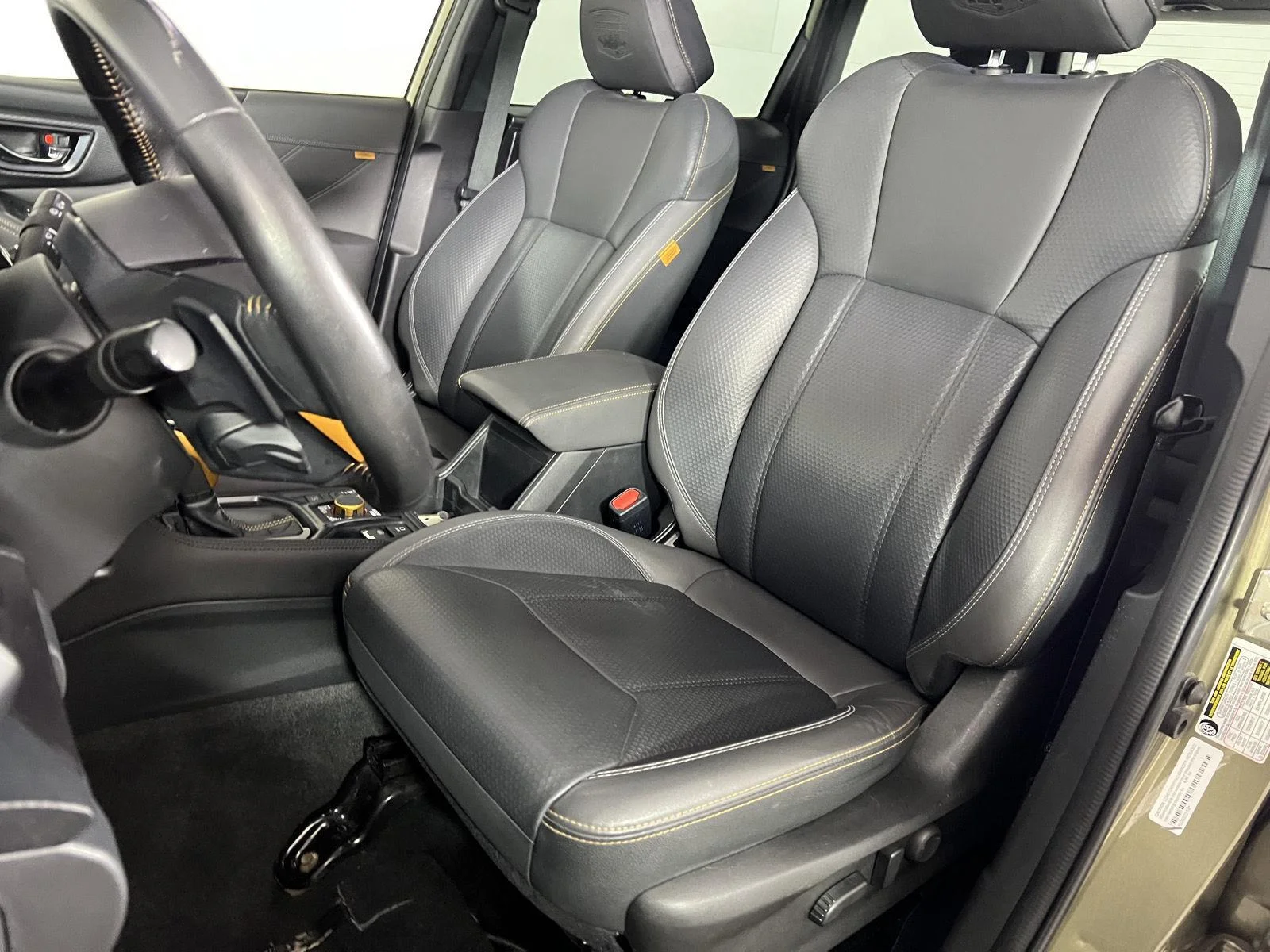 Used 2022  Subaru Wilderness image 16