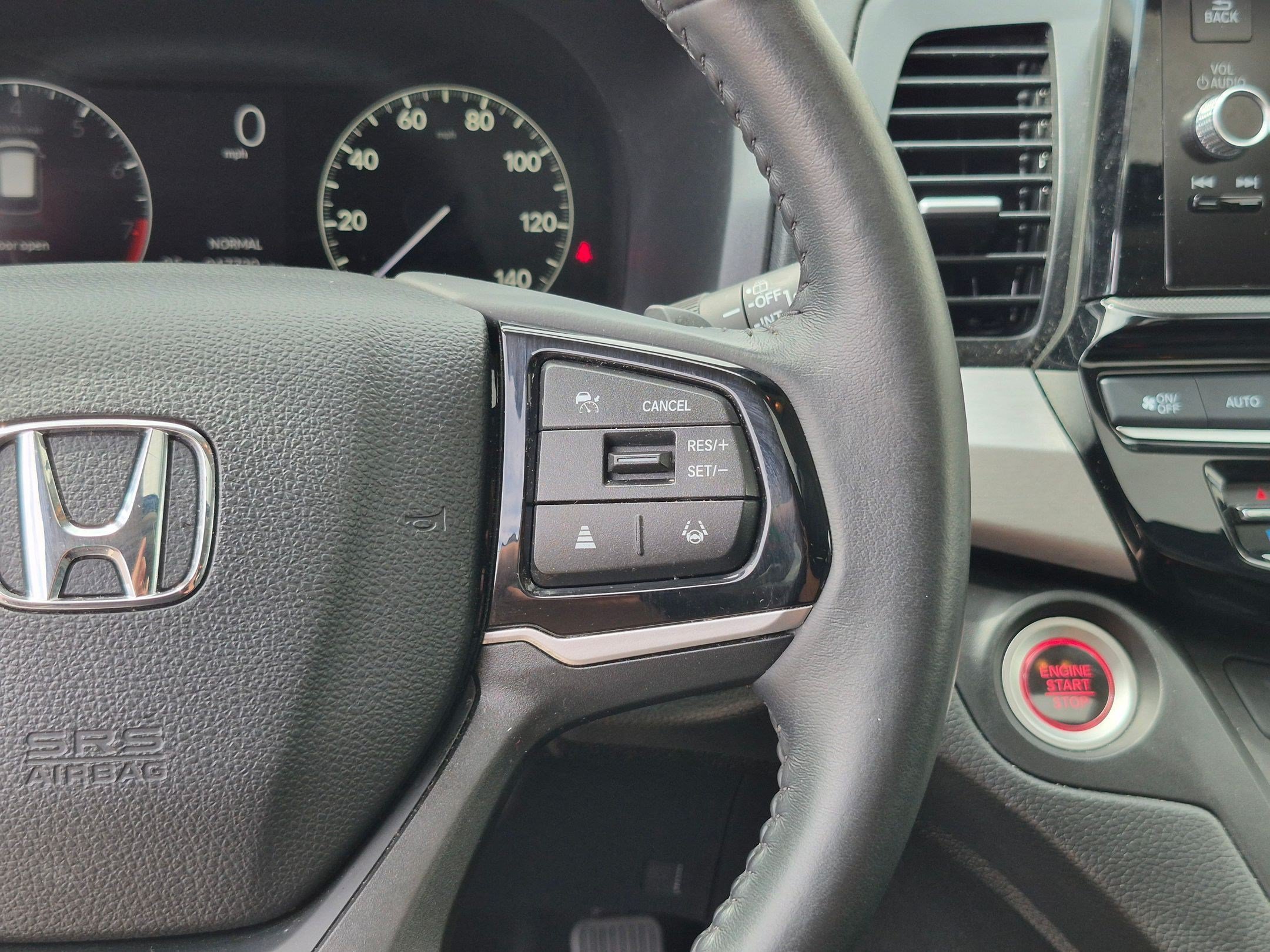 Used 2025 Black Honda EX-L image 19