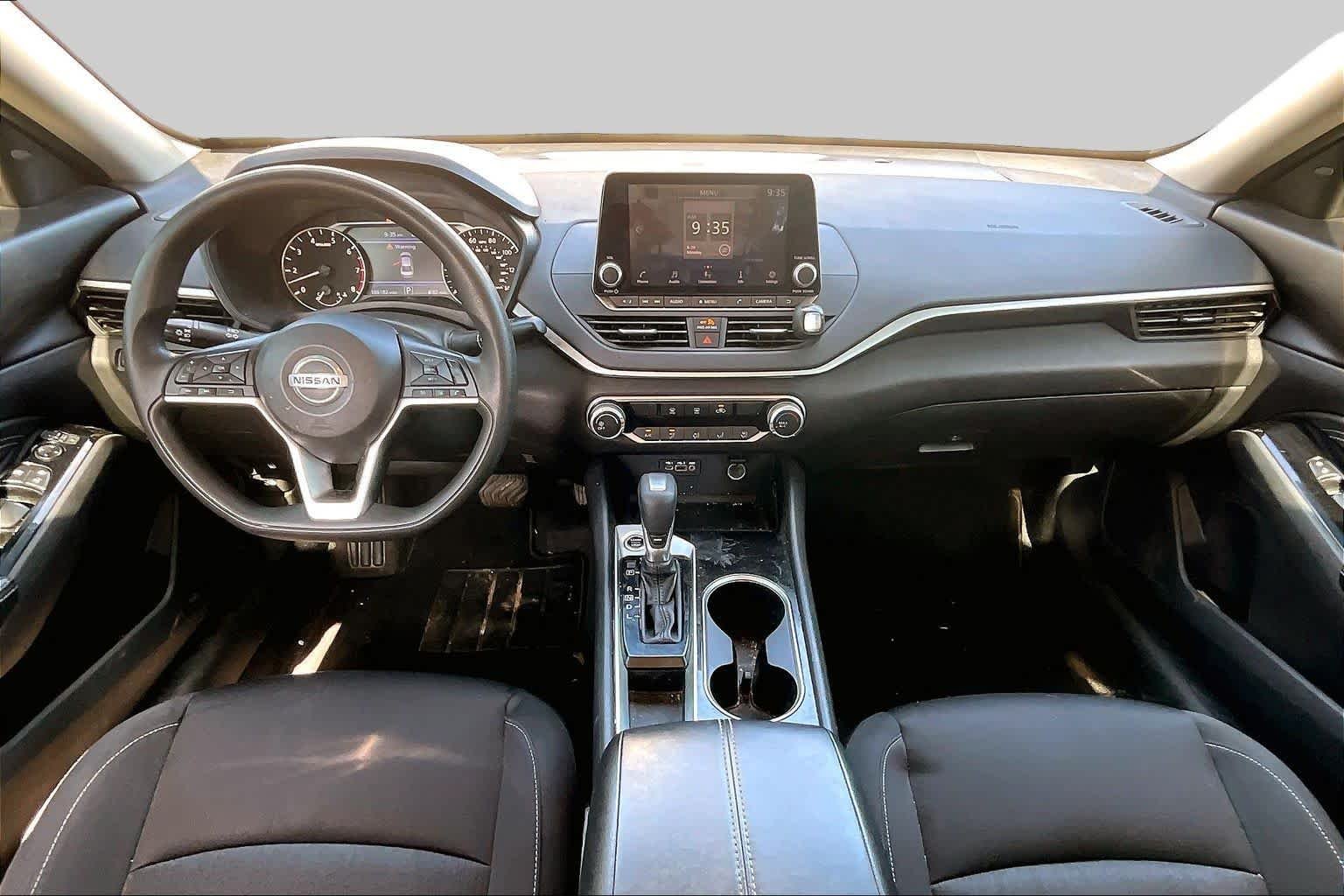 Used 2021 Brilliant Silver Metallic Nissan 2.5 SV image 15