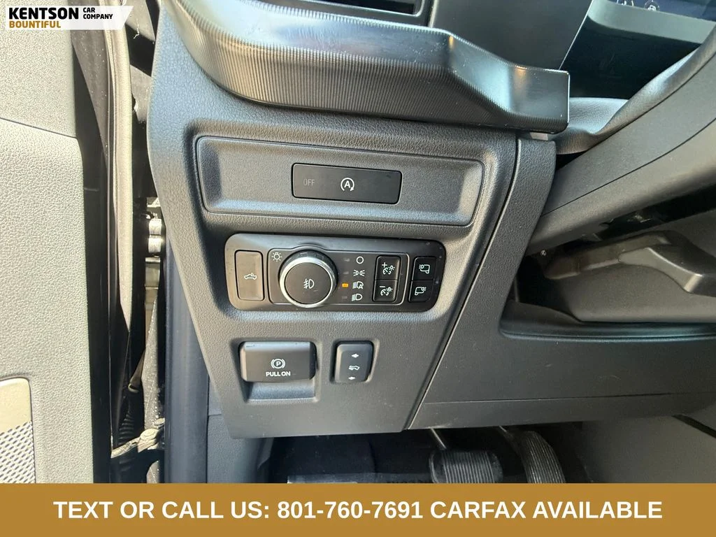 Used 2025 Black Ford Lariat image 20
