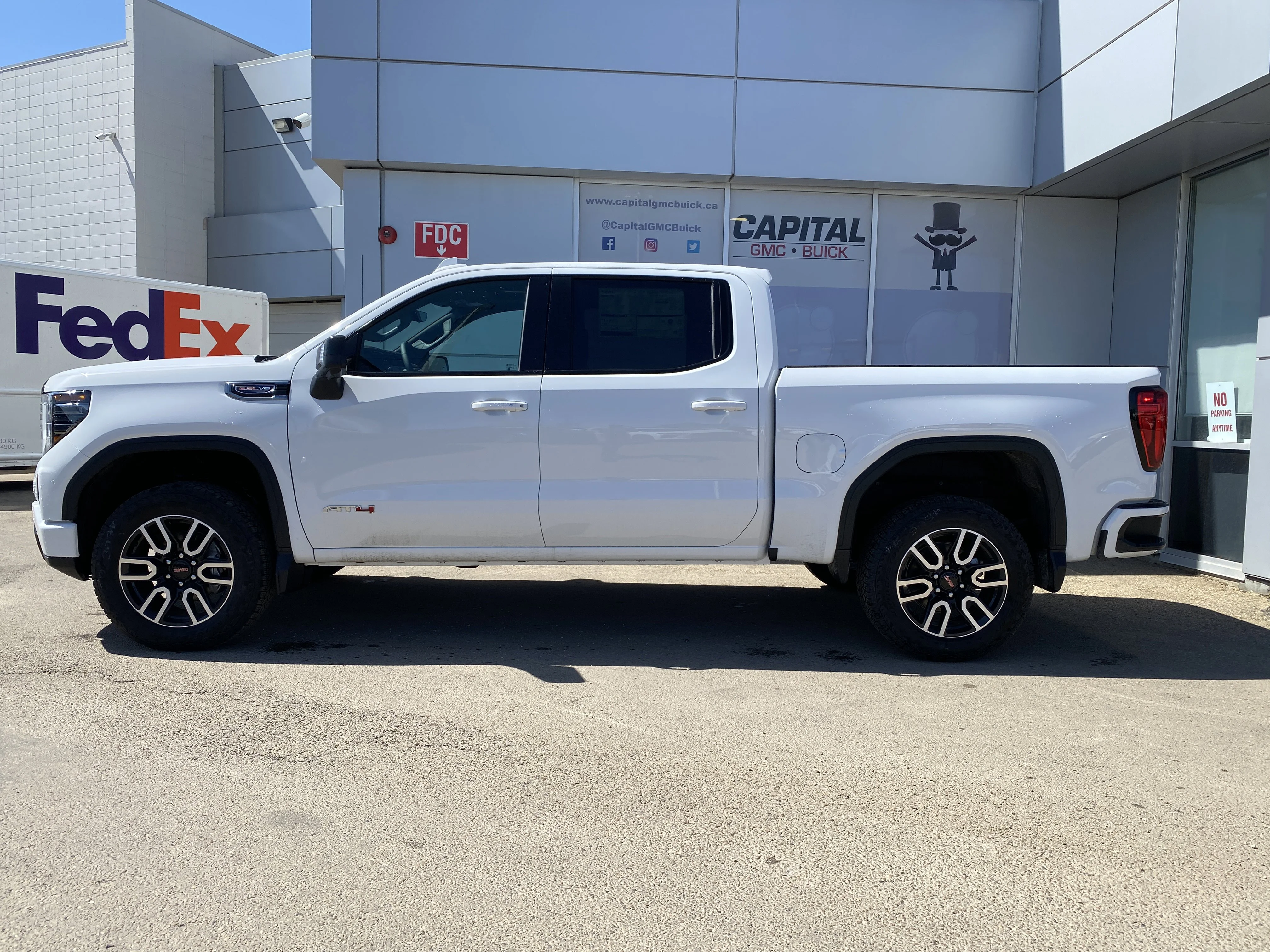 New 2026 Summit White GMC AT4 image 3