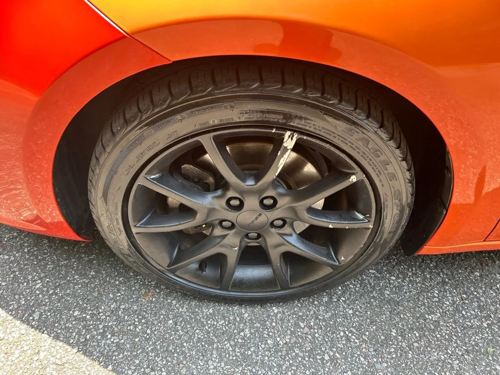 Used 2015 Orange Dodge SXT image 12