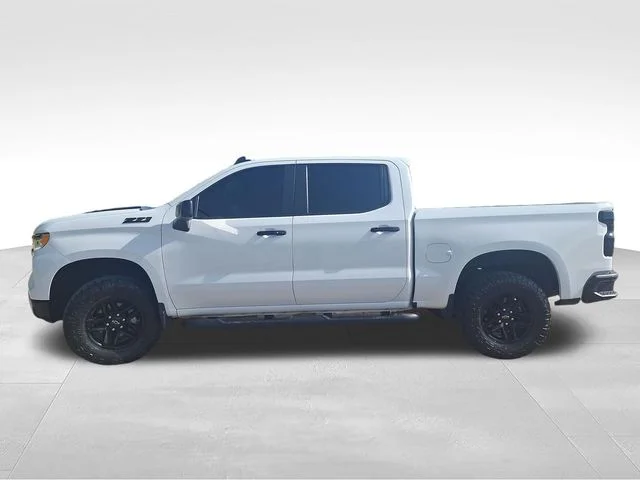 Used 2024 White Chevrolet LT Trail Boss image 4