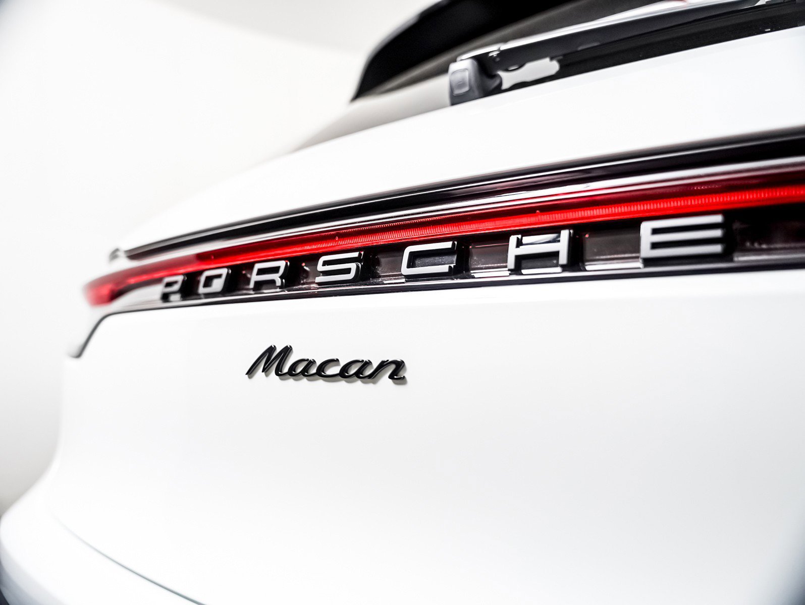 New 2026 White Porsche  image 27