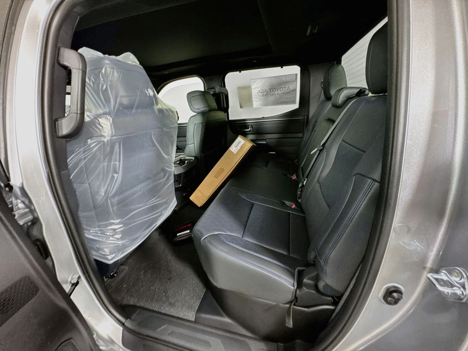 2026 Toyota Tundra Platinum - Photo 12