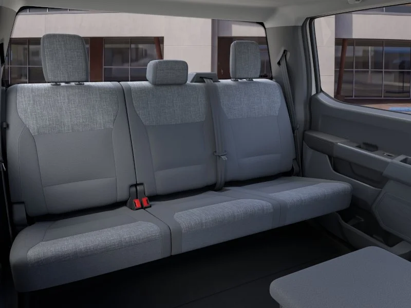 New 2026 Oxford White Ford XLT image 11