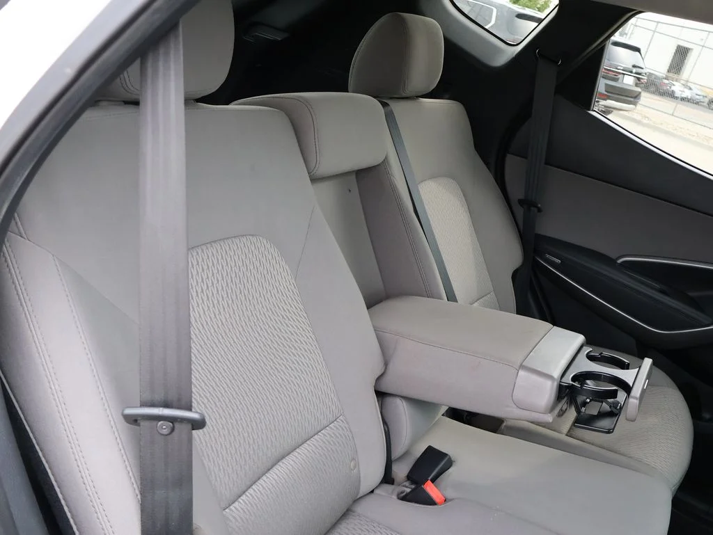 Used 2016 White Hyundai 2.4 Base image 29