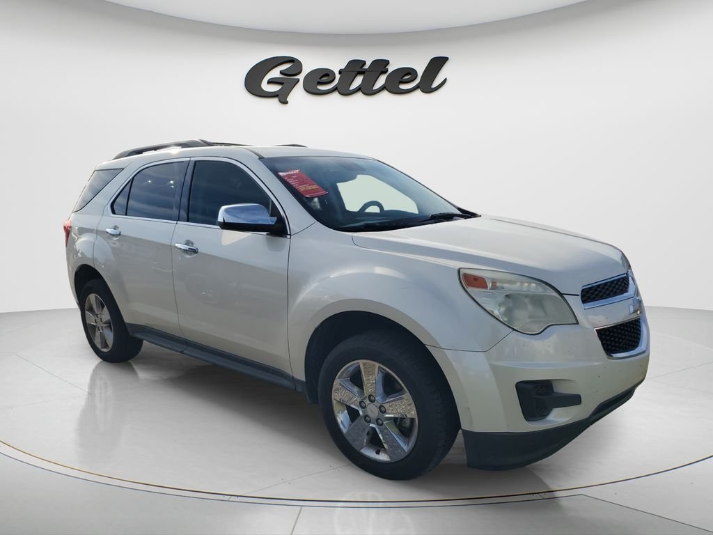 Used 2015 White Chevrolet LT image 2