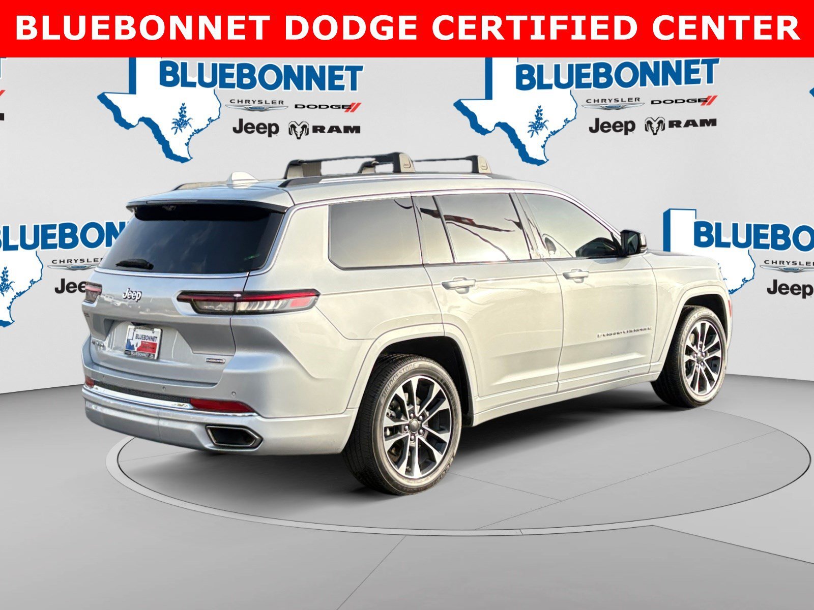 Certified Used 2022 Silver Zynith Jeep Overland image 5