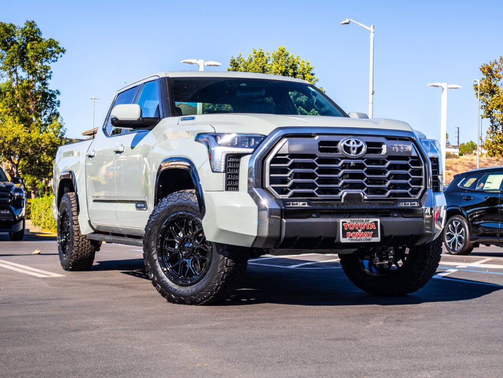 New 2026 Lunar Rock Toyota Tundra Platinum image 2