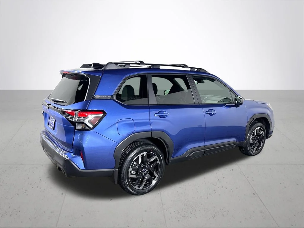 New 2026 DAYBREAK BLUE PEARL Subaru Limited image 6