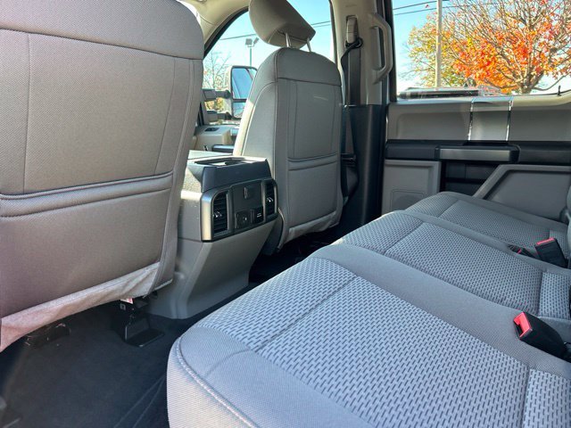 Used 2022 Silver Metallic Ford XLT image 17
