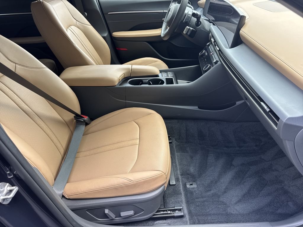 Used 2024 Blue Hyundai Limited image 13