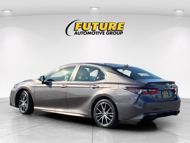 Used 2024 Gray Toyota SE image 6