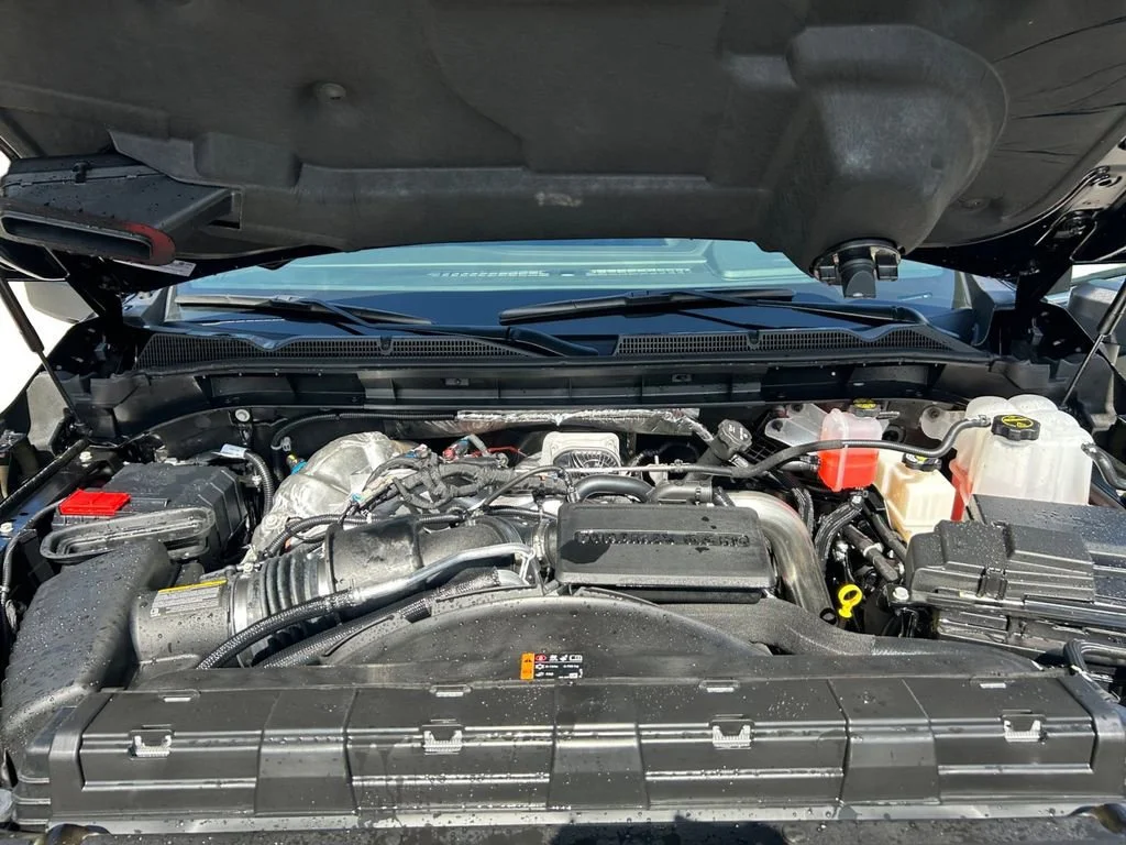 New 2026 Onyx Black GMC SLT image 14