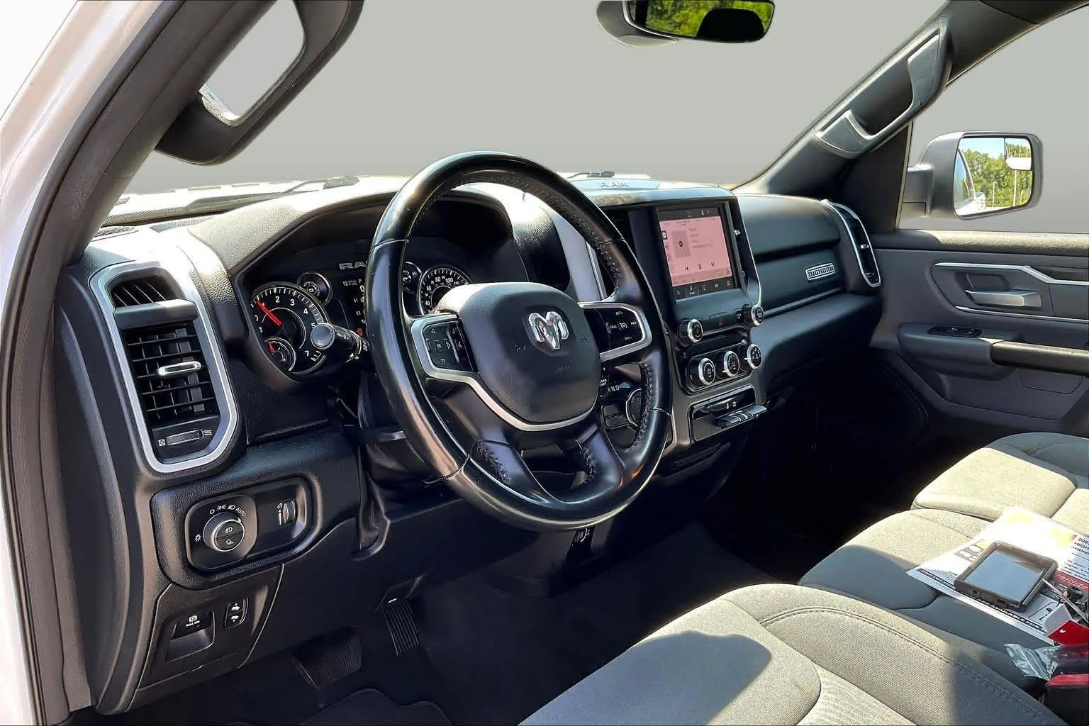 Used 2022 Bright White Clearcoat Ram Big Horn image 17