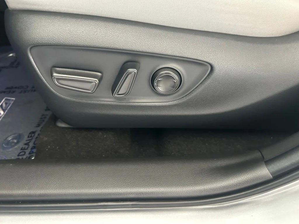 Used 2025 Silver Toyota XLE image 35