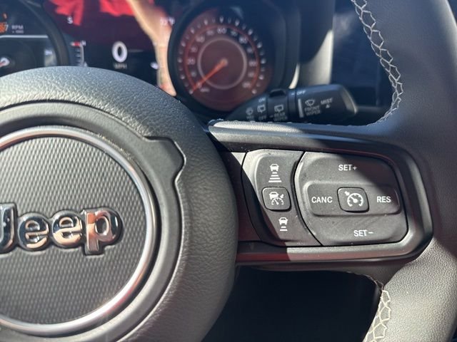 Used 2025 Gray Jeep Rubicon image 30