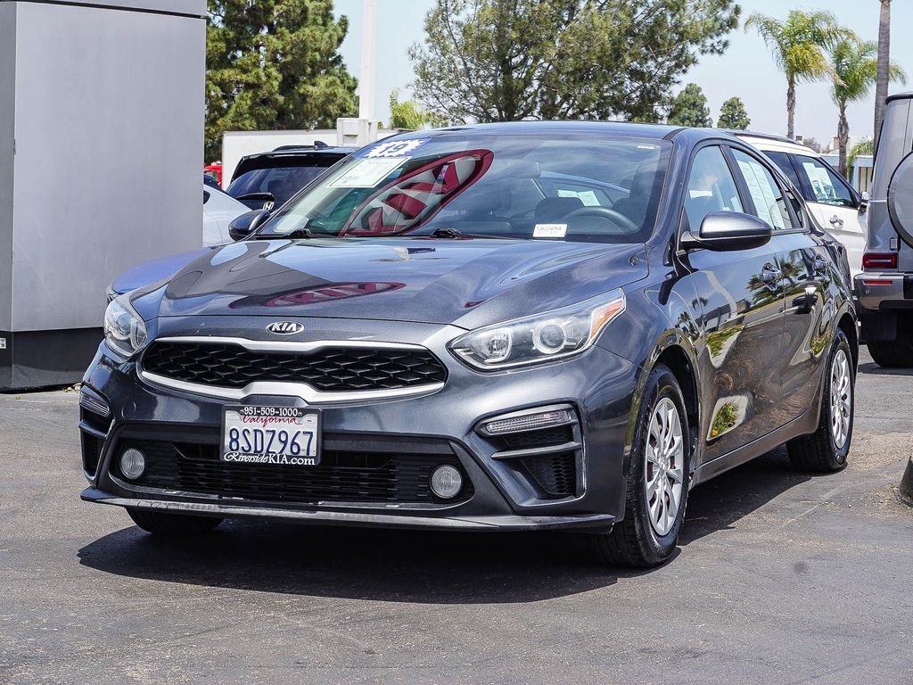 Certified Used 2019 Gray Kia FE image 4