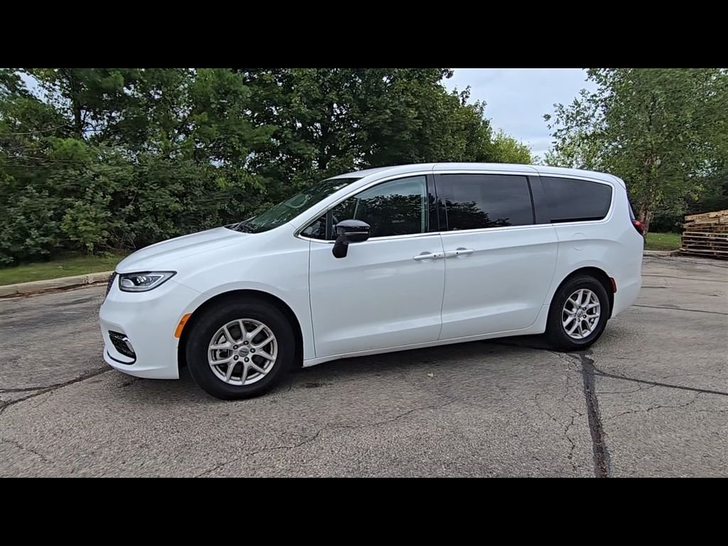 Certified Used 2024 White Chrysler Touring L image 7