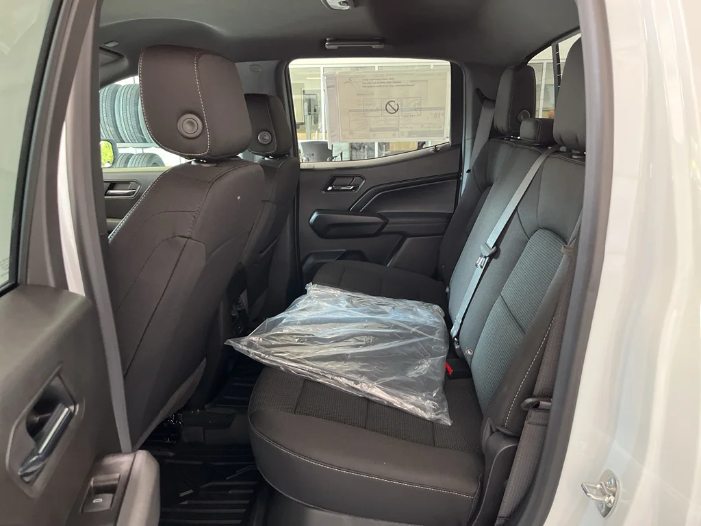 2026 Chevrolet Colorado LT - Photo 13