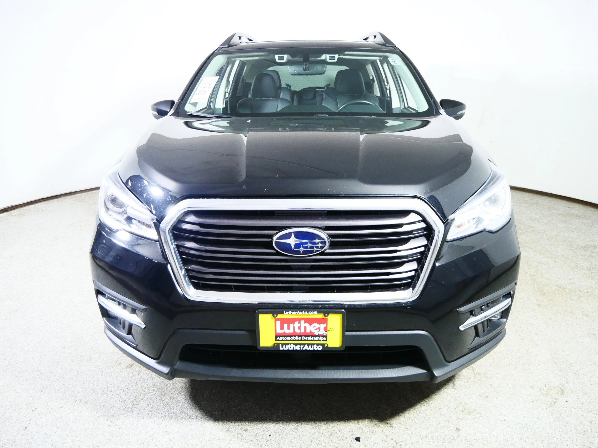 Used 2020 Crystal Black Silica Subaru Limited image 2