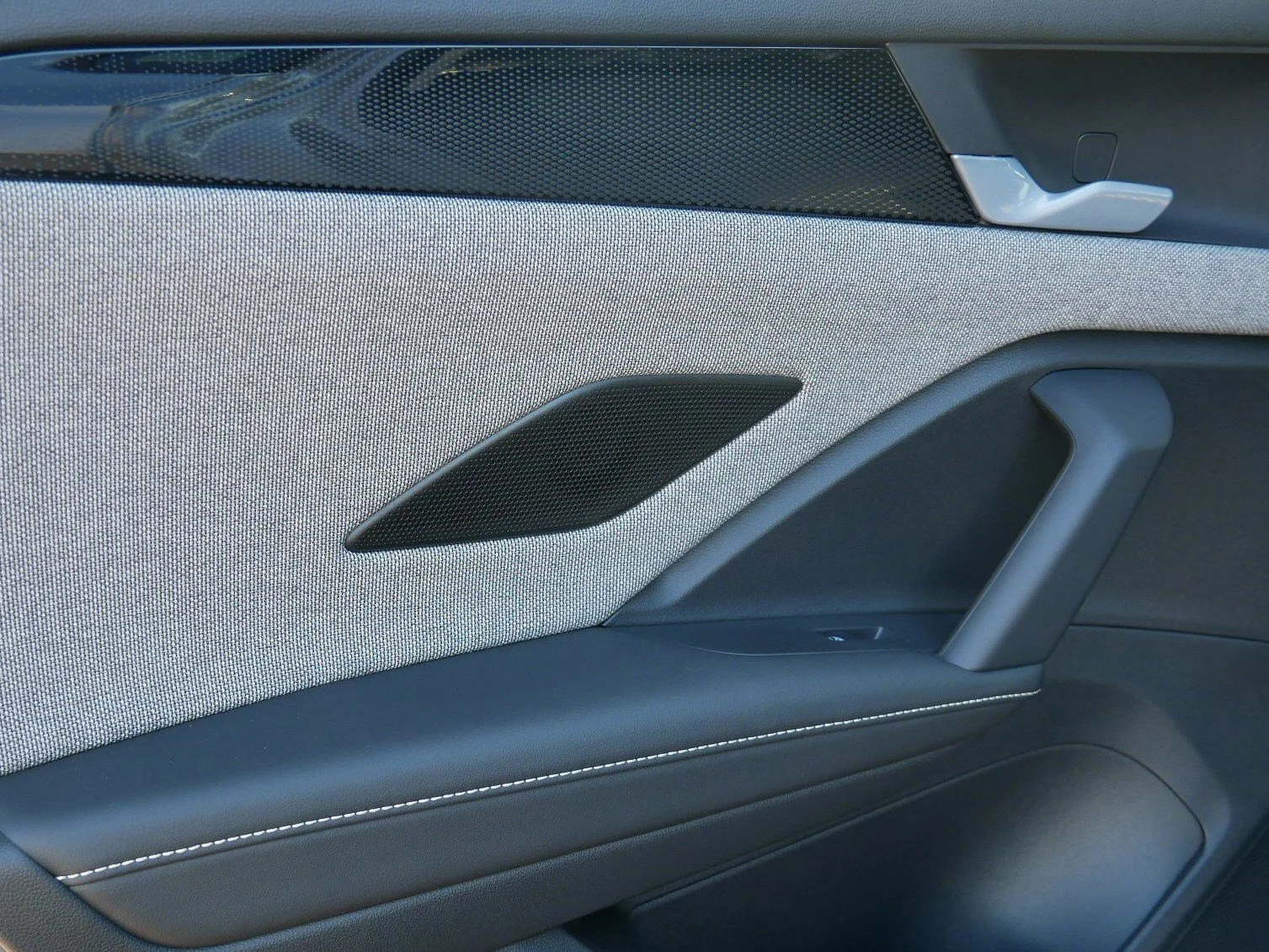 New 2026 Pure White Volkswagen S image 6